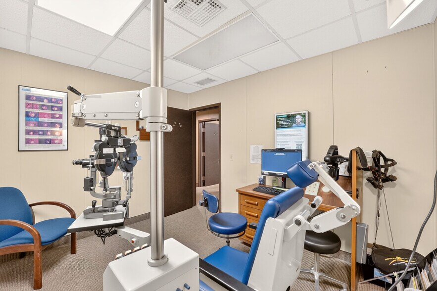 More Photos Of 6717 NW 11th Pl, Gainesville Medical For Lease