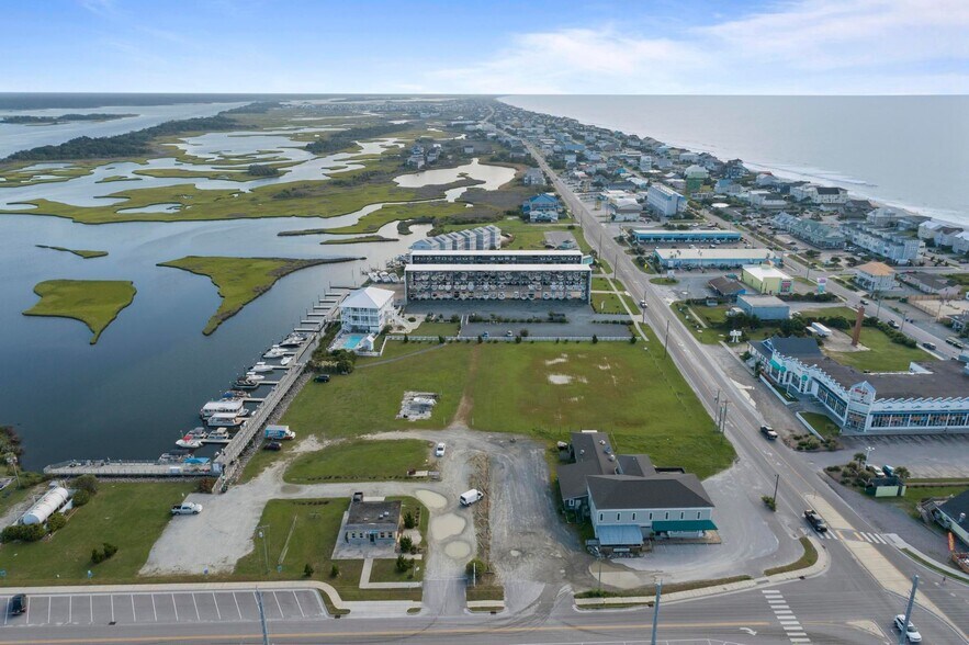 More Photos Of 404 Roland Ave, Surf City Restaurant For Sale