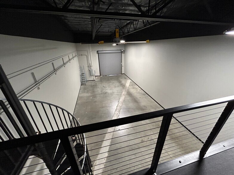 More Photos Of 4328-4330 Redwood Hwy, San Rafael Research And Development For Sale