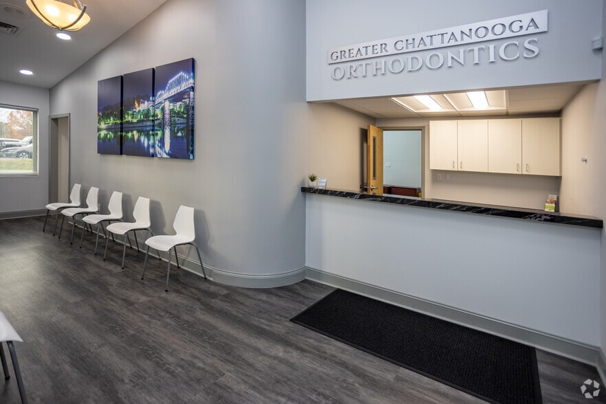 More Photos Of 1829 Gunbarrel Rd, Chattanooga Medical For Lease