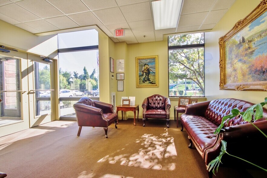 More Photos Of 5020 Route 9W, Newburgh Office For Lease