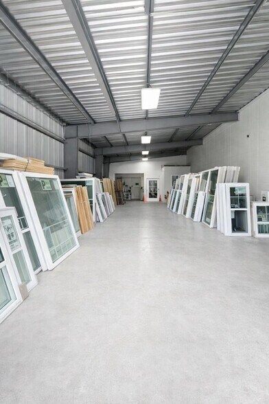 More Photos Of 2485 Lithonia Industrial Blvd, Lithonia Warehouse For Sale