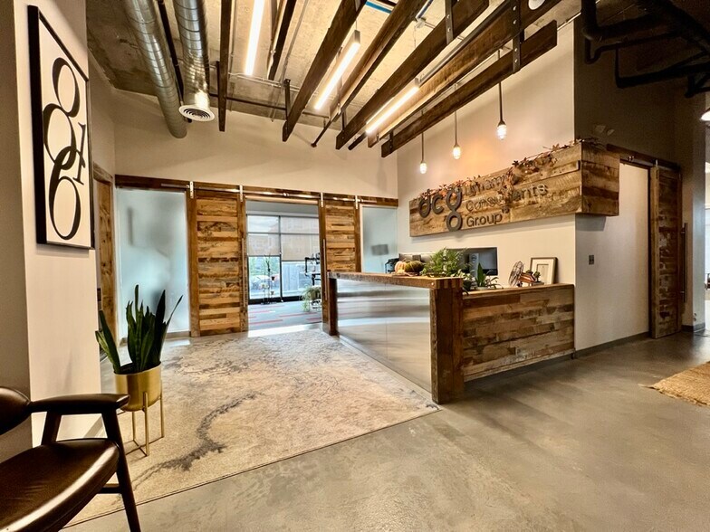 More Photos Of 5951 NW 63rd St, Kansas City Apartments For Lease