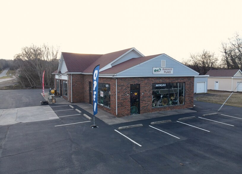 More Photos Of 22523 A P Hill Blvd, Port Royal Freestanding For Lease