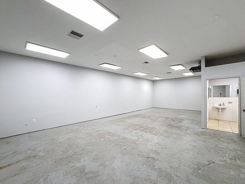 More Photos Of 2418 Highway 44 W, Inverness Storefront For Lease