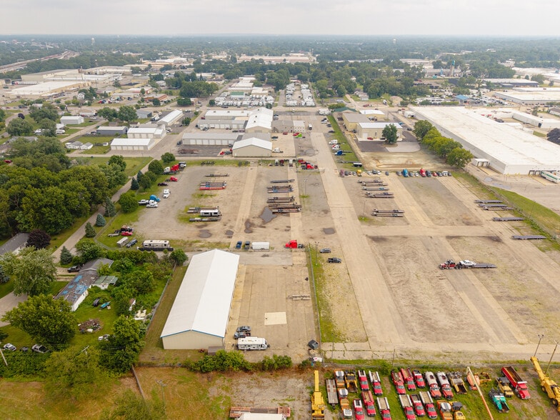More Photos Of , Elkhart Unknown For Sale