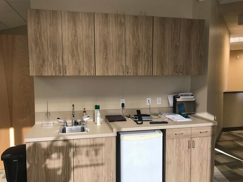 More Photos Of 6840 Peachtree Industrial Blvd, Atlanta Medical For Lease