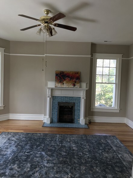 More Photos Of 331 S Washington St, Shelby Coworking Space