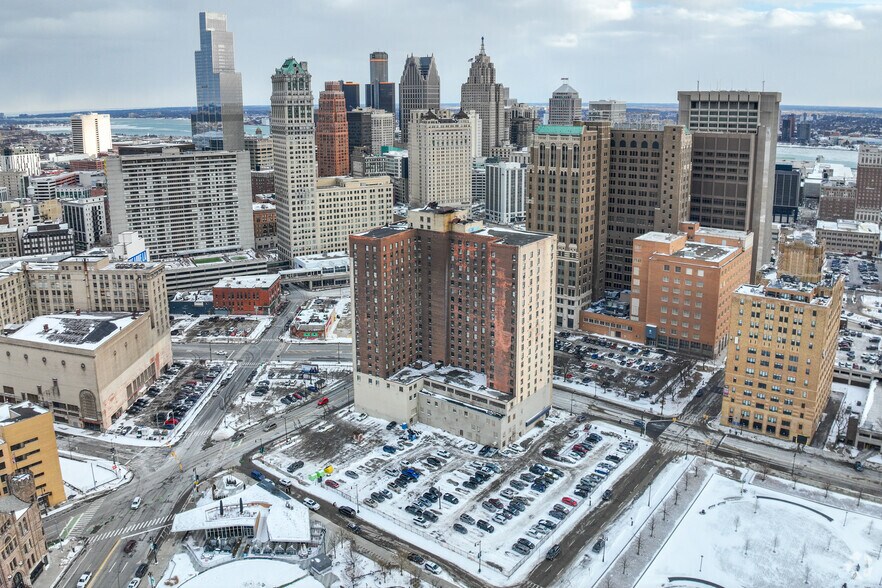 More Photos Of 400 Bagley St, Detroit Apartments For Sale