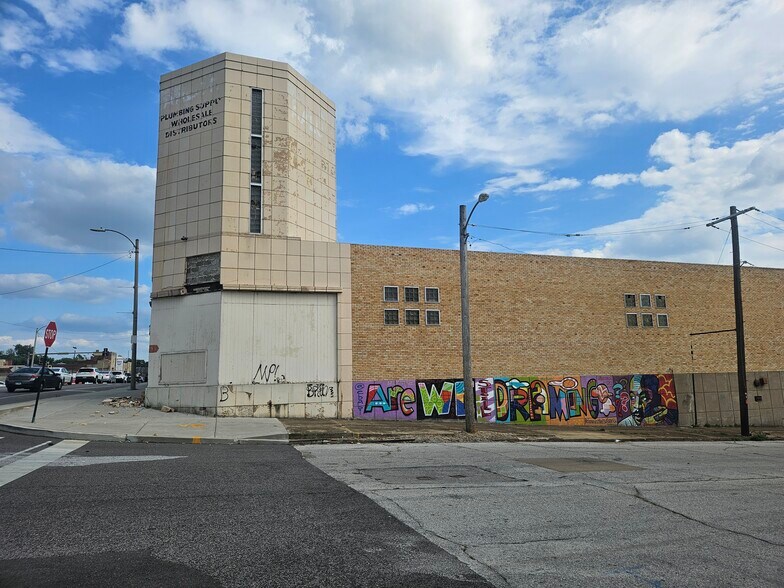 More Photos Of 1466 Evergreen Ave, Saint Louis Warehouse For Sale