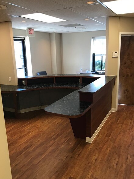 More Photos Of 7915 Malcolm Rd, Clinton Unknown For Lease