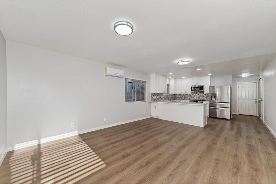 More Photos Of 631 Hillside Ter, Vista Apartments For Sale