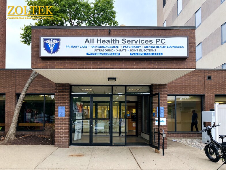 More Photos Of 680 Broadway, Paterson Hospital For Sale