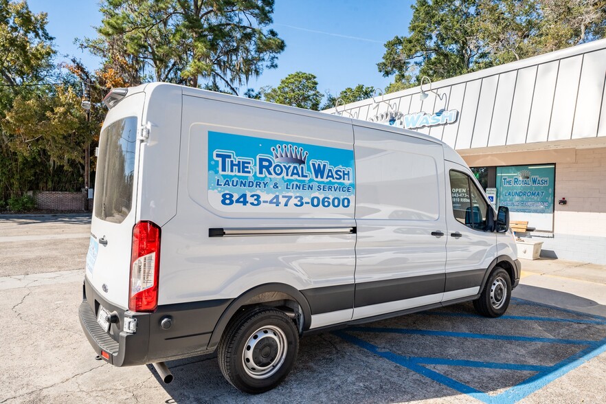 More Photos Of 1810 Ribaut Rd, Port Royal Convenience Store For Sale