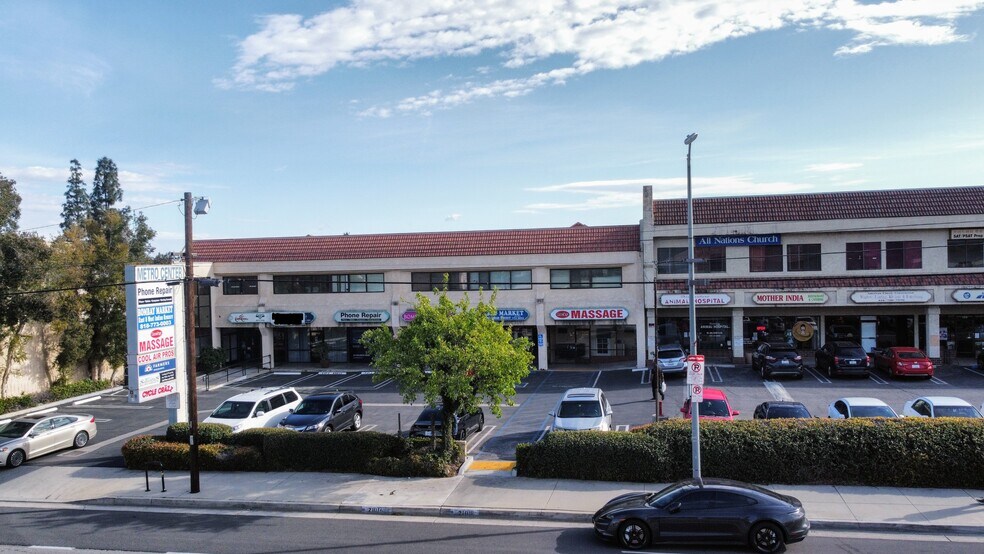 More Photos Of 21010-21018 Devonshire St, Chatsworth Unknown For Lease