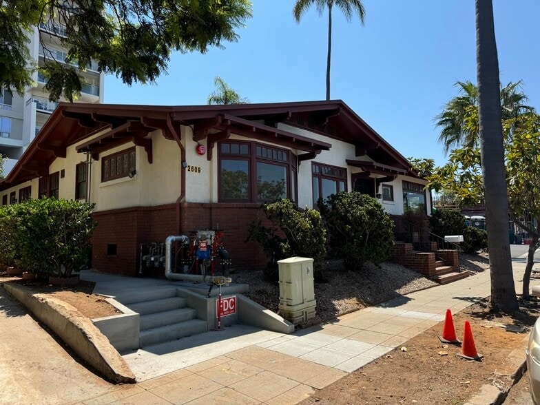 More Photos Of 2601 1st Ave, San Diego Apartments For Lease