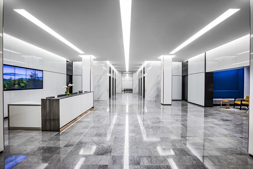 More Photos Of 2020 K St NW, Washington Office For Lease