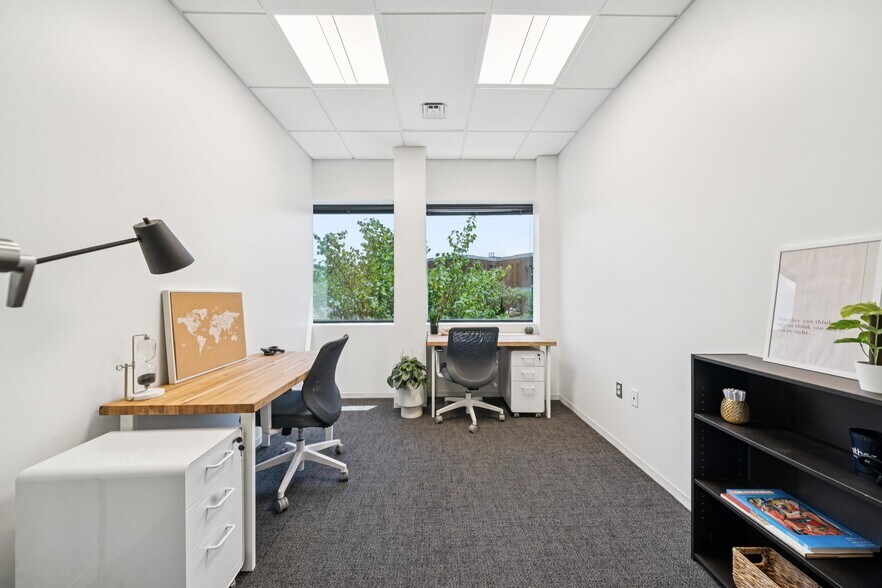 More Photos Of 4101 Cox Rd, Glen Allen Coworking Space