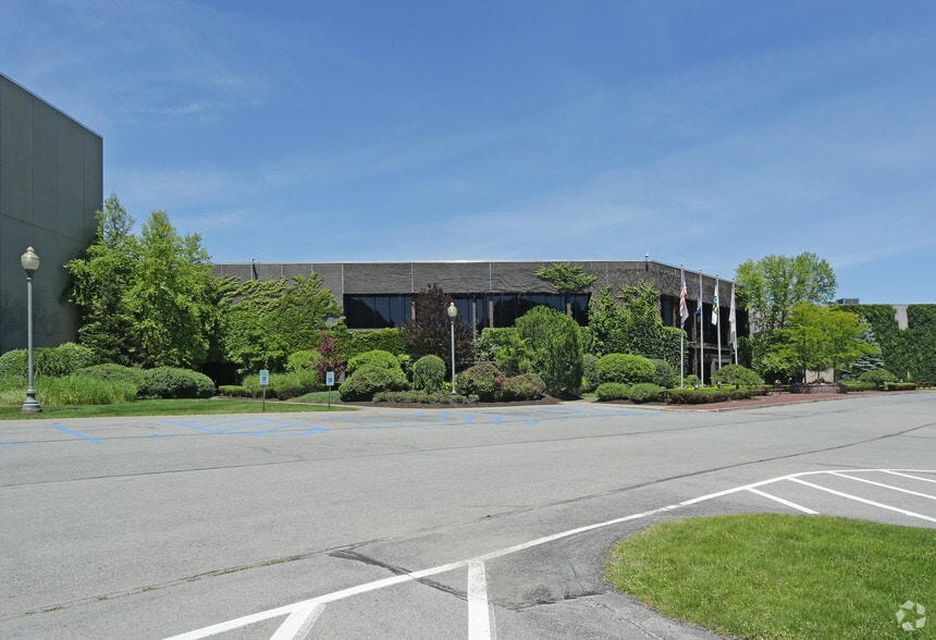 More Photos Of 56 Duplainville Rd, Saratoga Springs Manufacturing For Sale