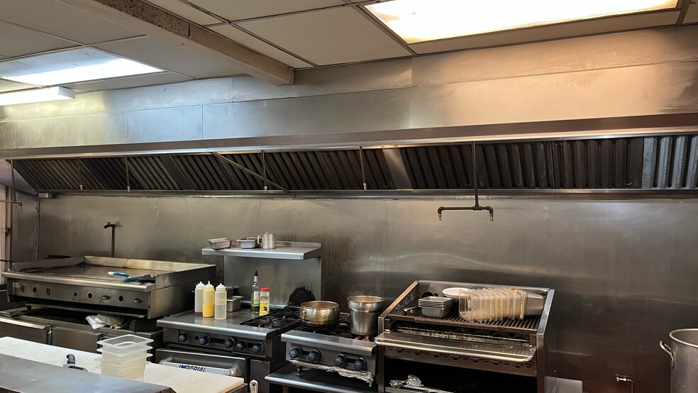 More Photos Of 5037 W Thomas Rd, Phoenix Restaurant For Sale