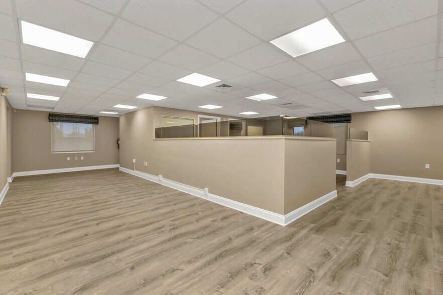 More Photos Of 128 W Charlotte Ave, Punta Gorda Office Residential For Sale