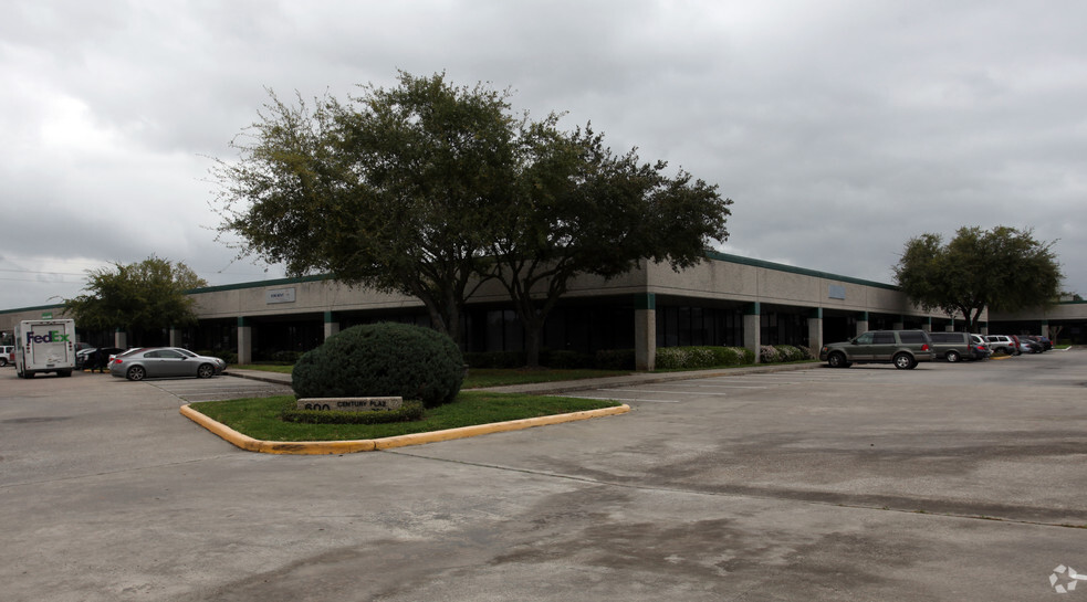 Primary Photo Of 600 Century Plaza Dr, Houston Light Distribution For Lease