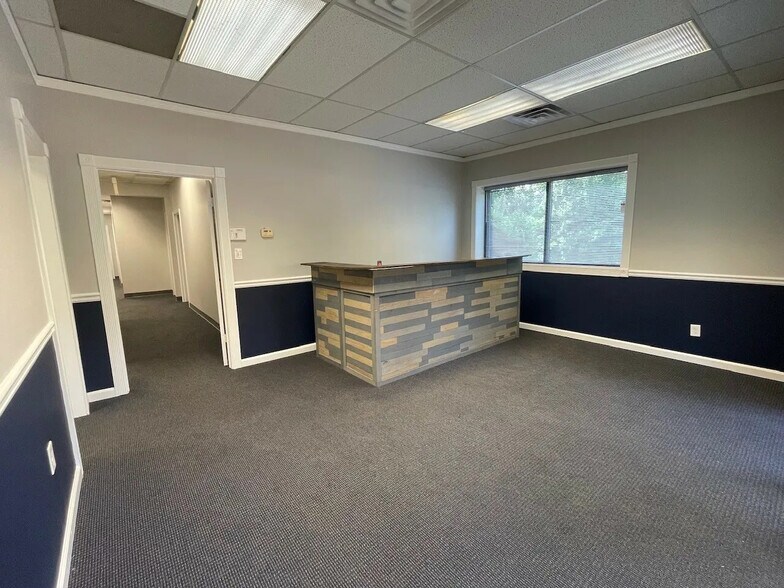 More Photos Of 1920 Monroe Dr NE, Atlanta Office For Lease