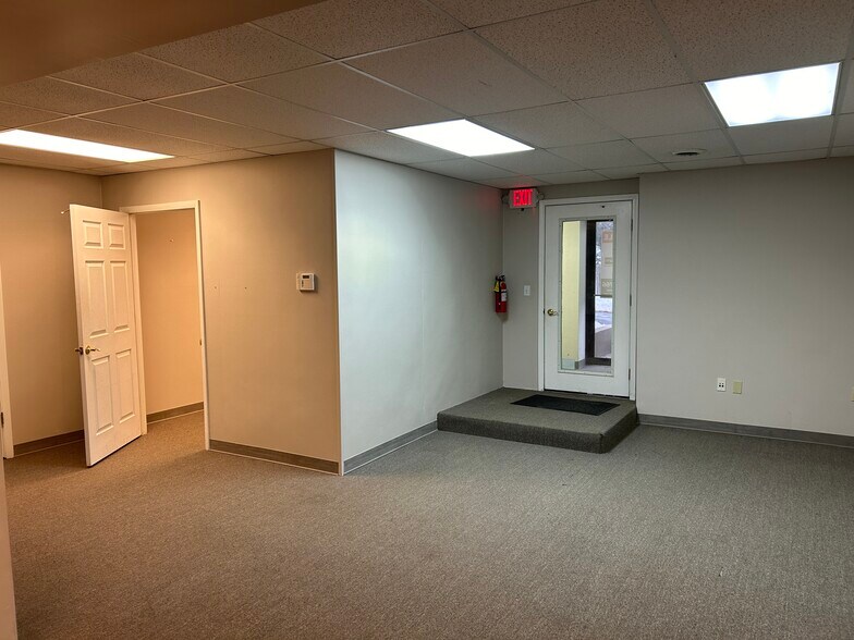 More Photos Of 455 E Grand River Ave, Brighton Unknown For Lease