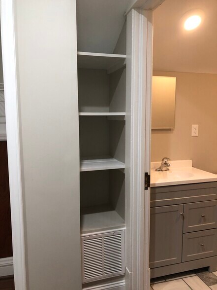 More Photos Of 200 N Gulf St, Sanford Multifamily For Sale