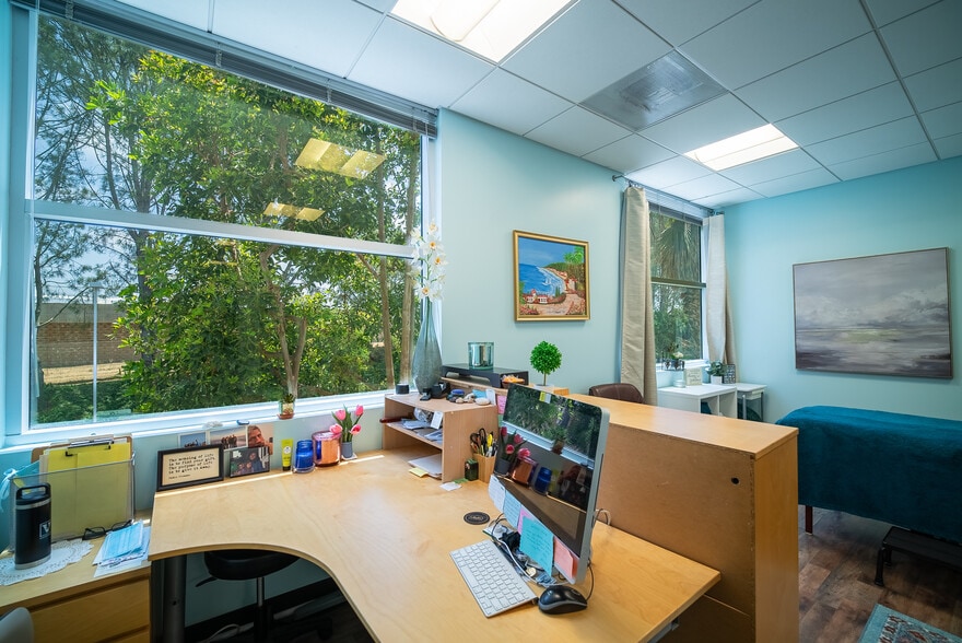 More Photos Of 5927 Balfour Ct, Carlsbad Office For Sale