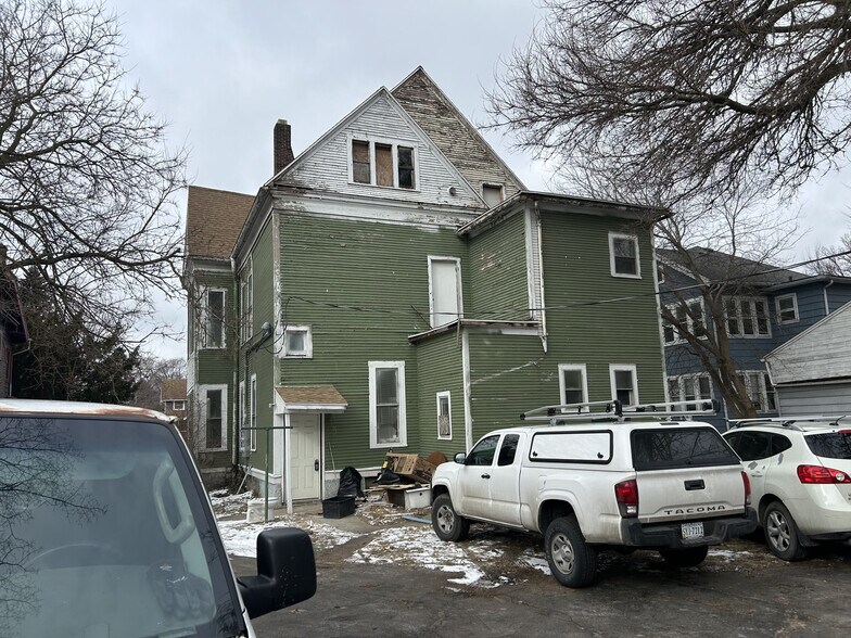 More Photos Of 2618 Collingwood Blvd, Toledo Multifamily For Sale