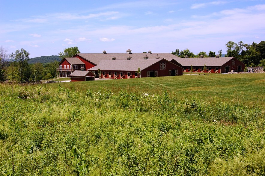 More Photos Of 199 Starr Ridge Rd, Brewster Village Horse Stables For Sale