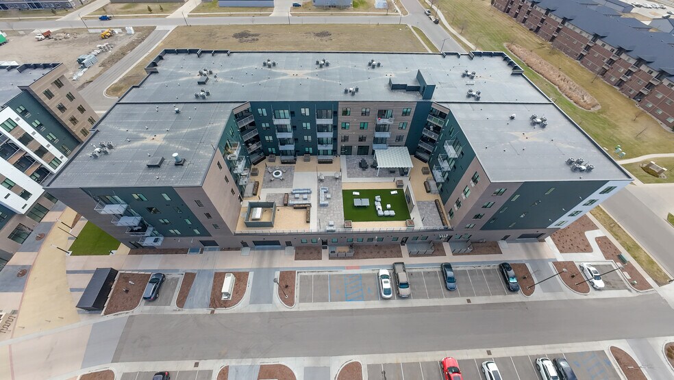 More Photos Of 5601 33rd Ave S, Fargo Apartments For Lease