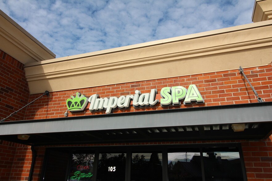 More Photos Of 1255-1263 Barkley Blvd, Bellingham General Retail For Lease