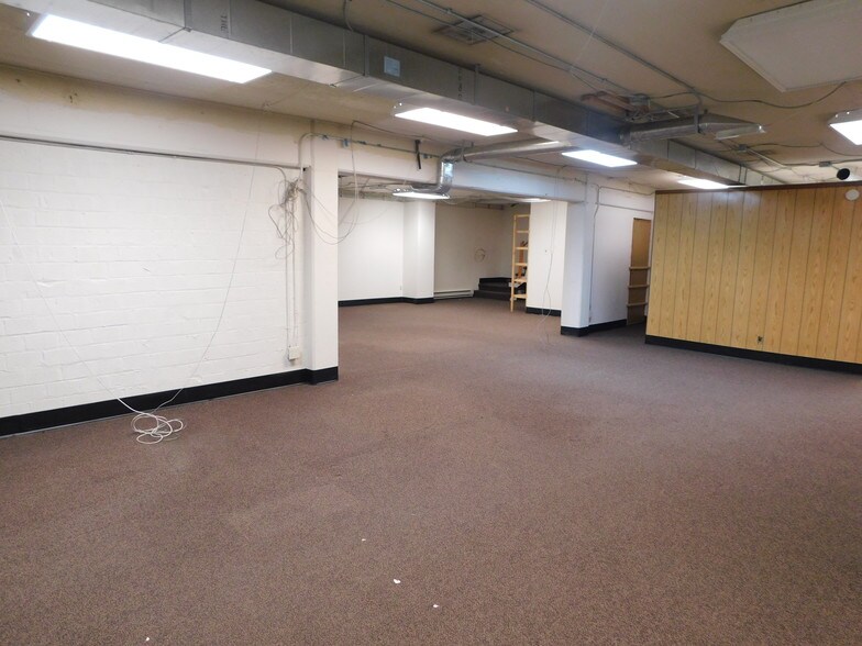 More Photos Of 207 4th St NW, Bemidji Storefront Retail Office For Lease