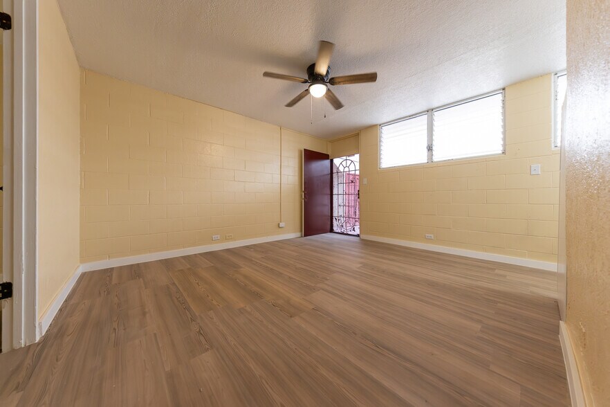 More Photos Of 84-1111 Hana St, Waianae Apartments For Sale