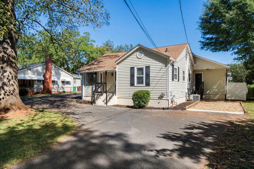 More Photos Of 120 Maybelle St, Cartersville Office For Sale