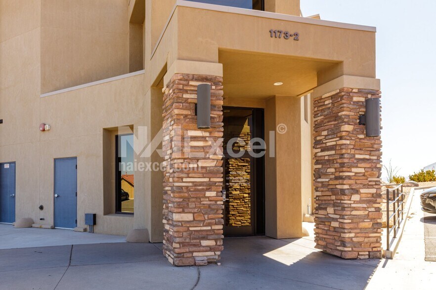 More Photos Of 1173 S 250 W, St George Office Residential For Lease