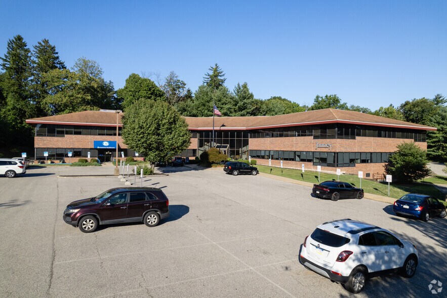 More Photos Of 8101 Washington Ln, Wyncote Office For Lease