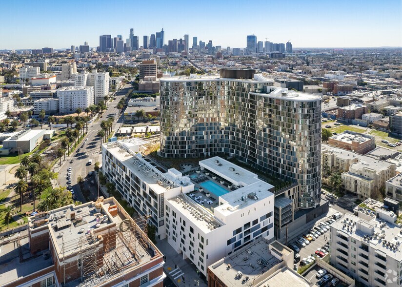 More Photos Of 2801 Sunset Pl, Los Angeles Apartments For Lease