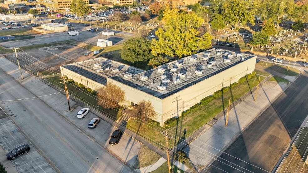 Primary Photo Of 500 Magrill st, Longview Loft Creative Space For Sale