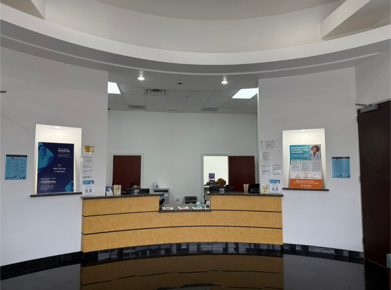 More Photos Of 13977 Westheimer Rd, Houston Storefront Retail Office For Sale