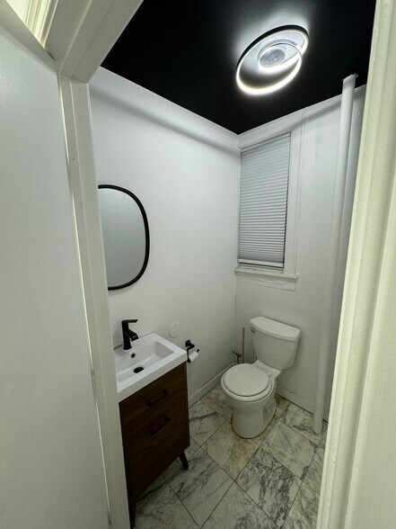 More Photos Of 832 Scarsdale Ave, Scarsdale Office For Lease