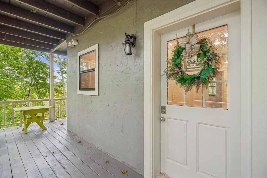 More Photos Of 4113 White Oak Dr, Hiawassee Apartments For Sale