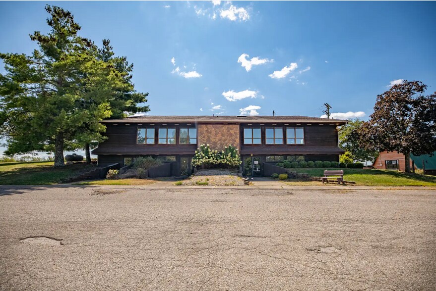 More Photos Of 245 Tanglewood Ct, Taylorsville General Retail For Sale