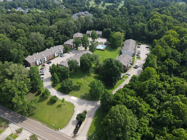 More Photos Of , Vicksburg Multifamily For Sale