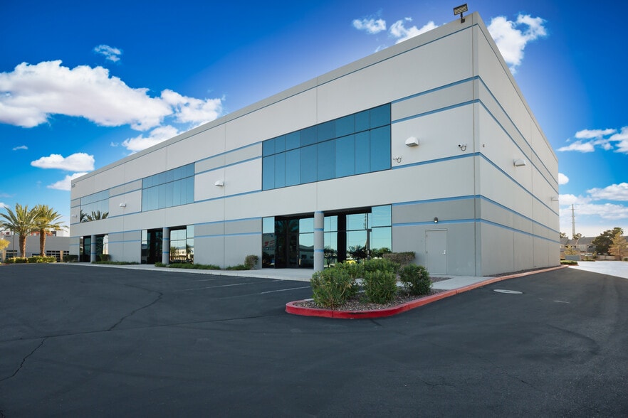 More Photos Of 5475 S Decatur Blvd, Las Vegas Research And Development For Lease