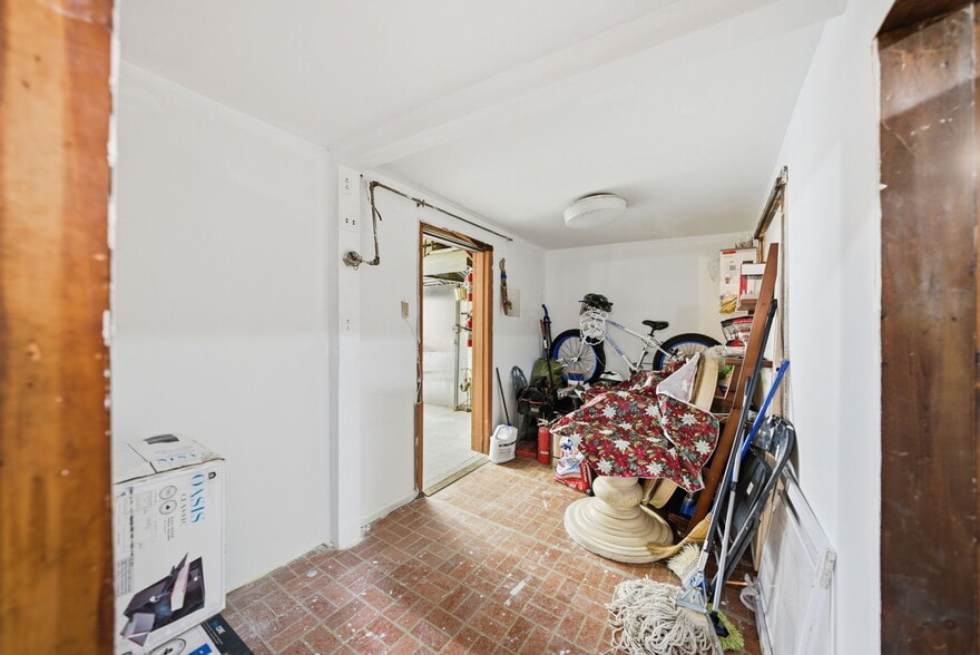 More Photos Of 409 Woodport Rd, Sparta Freestanding For Sale