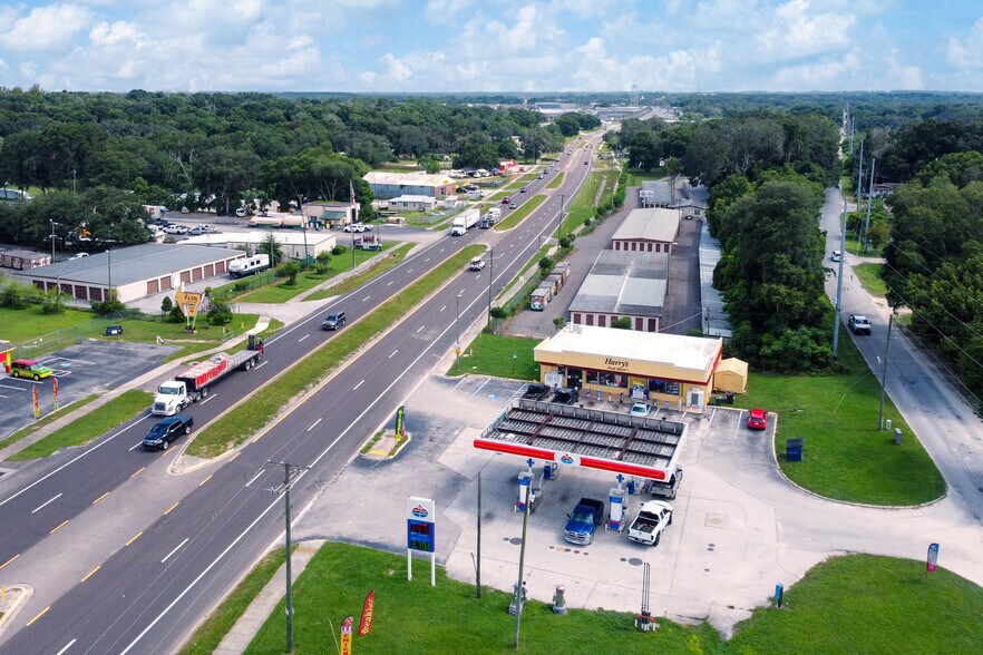 More Photos Of 16135 US Highway 301, Dade City Service Station For Sale