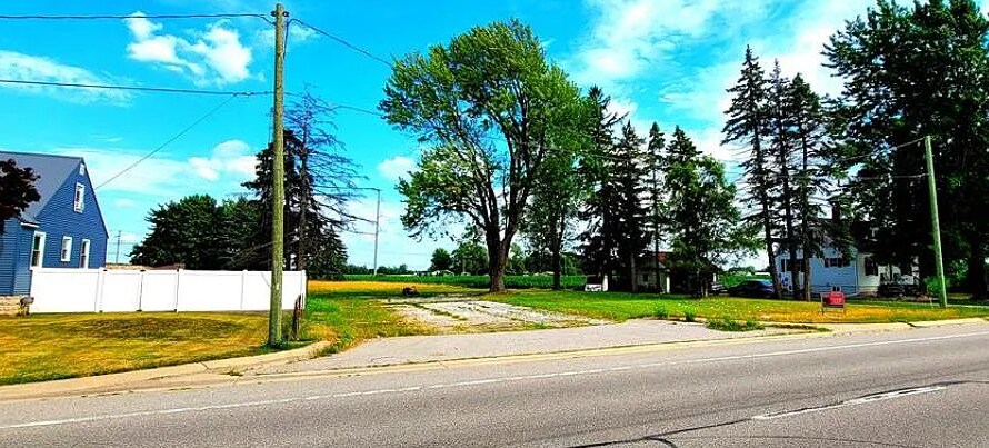 More Photos Of 6579 Westside Saginaw Rd, Bay City Land For Sale